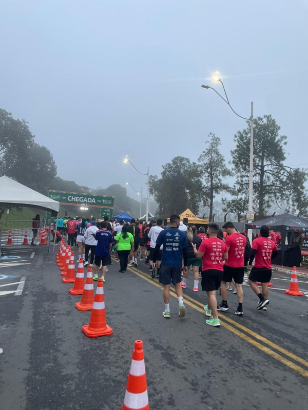 Mais de mil atletas vencem o frio na 95ª Corrida de São João